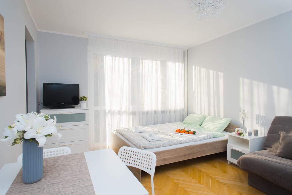 Shortstaypoland Bonifraterska Warsaw Exterior photo